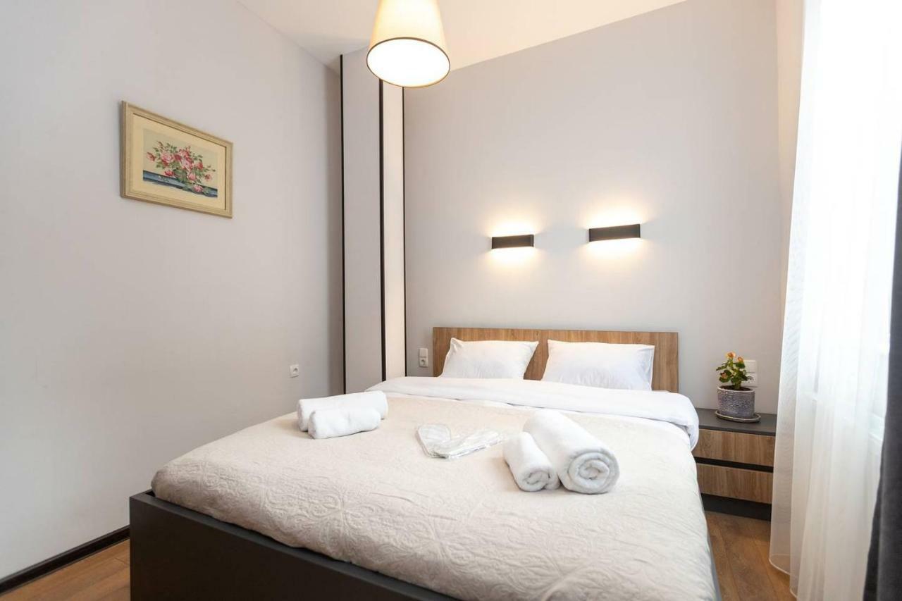 Wehost Apartment Near Fabrika Tbilisi Exterior photo